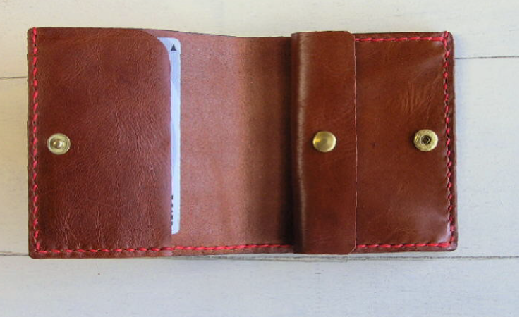 ミニハーフワレット