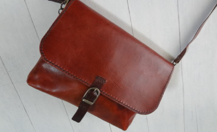 ポシェット（ファスナー）